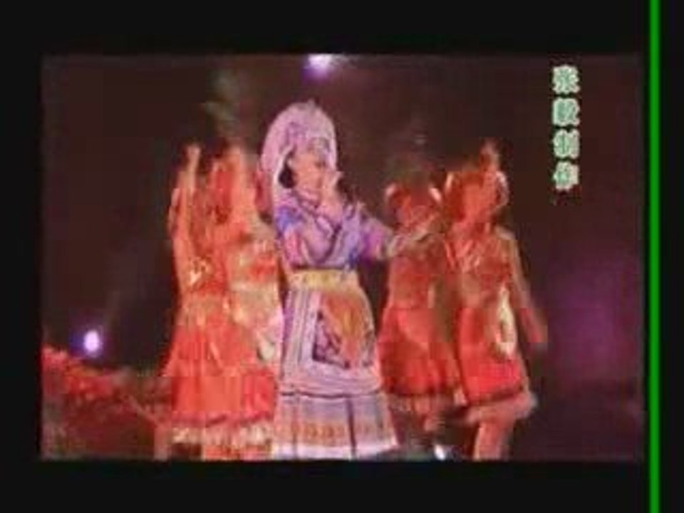 苗族祝酒歌 Zaj Nkauj Hmoob Haus Cawv