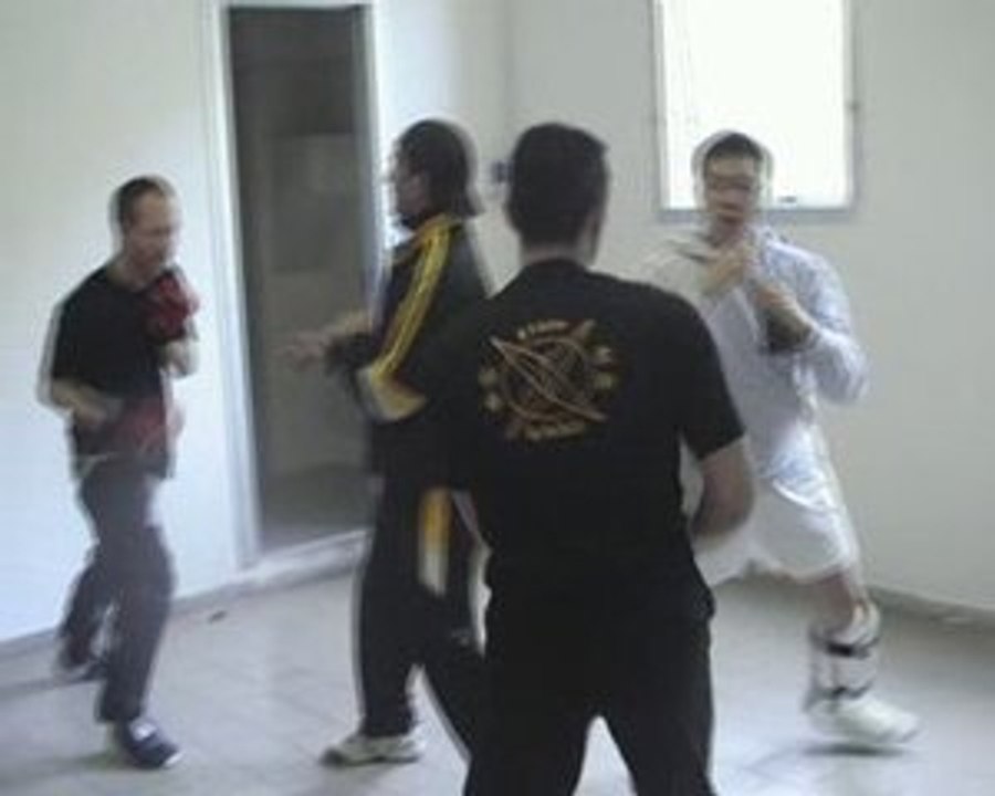 Ecole BASE : Warm Up