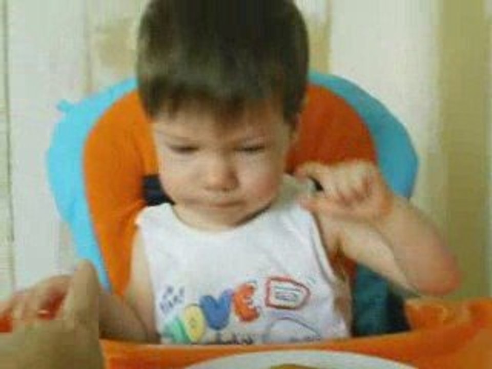 Quentin et sa 1ere bougie ::!!!!!