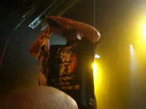 brav' de bouchées doubles médine le 17 juin cigale