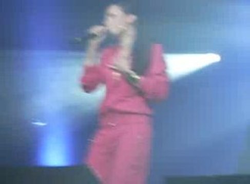 Kenza Farah au Zenith de Paris