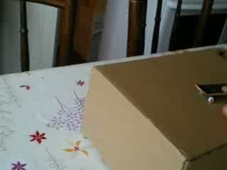 carton sauter en 360 flip