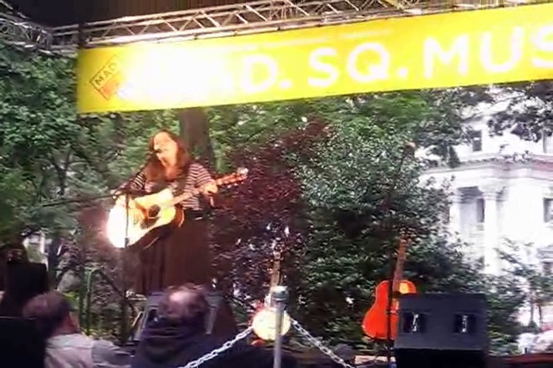 Lucy Wainwright Roche Wild Mountain Thyme