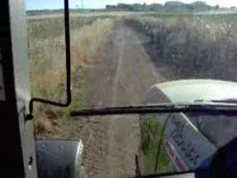 CLAAS ARES 557 ATX İLE OT TAŞIYORUZ 2009....!!!