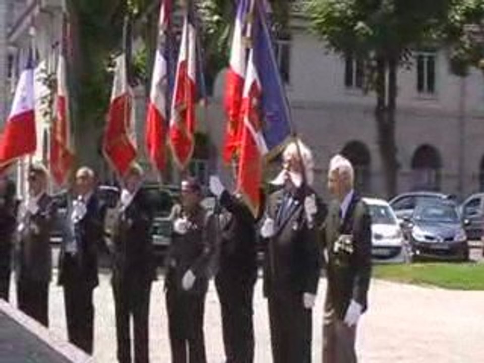 CEREMONIE APPEL DU 18 JUIN 1940 A VESOUL 18 JUIN 2009