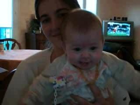 solene avec sa maman qui fait des bruits