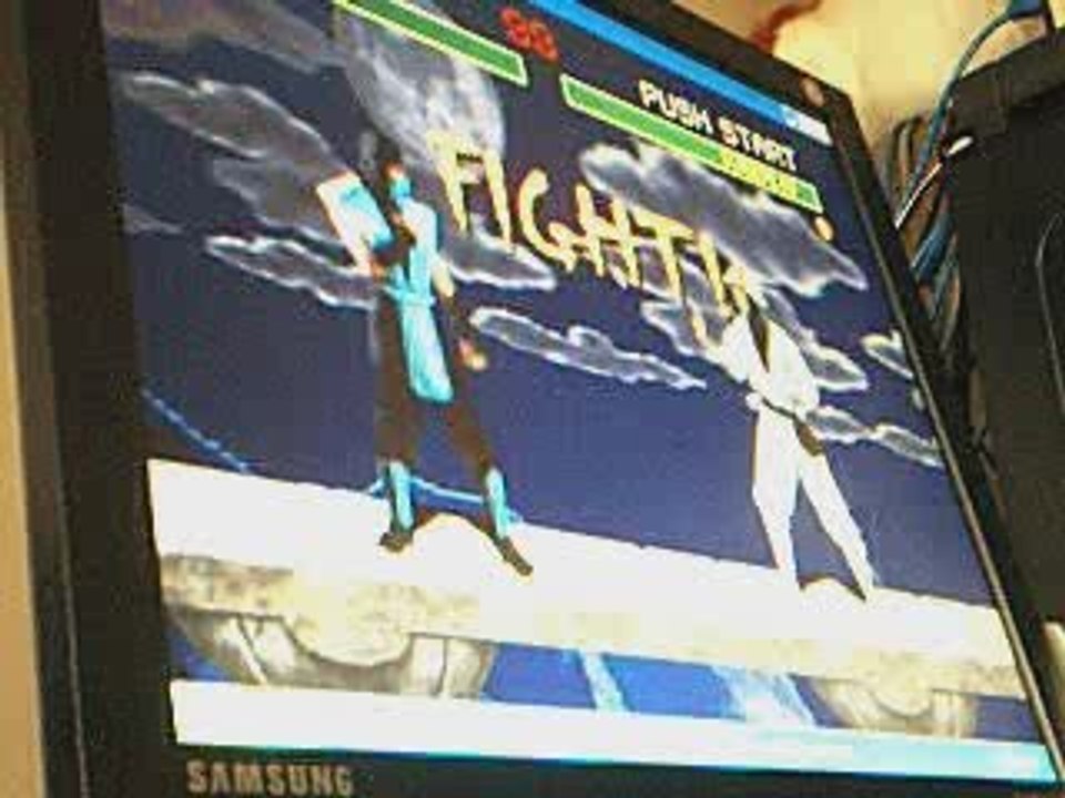 Mortal Kombat MAME32k gameplay