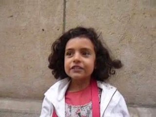 maya récite son poème