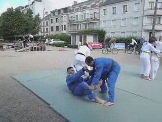 Demonstration au parc pasteur uso judo
