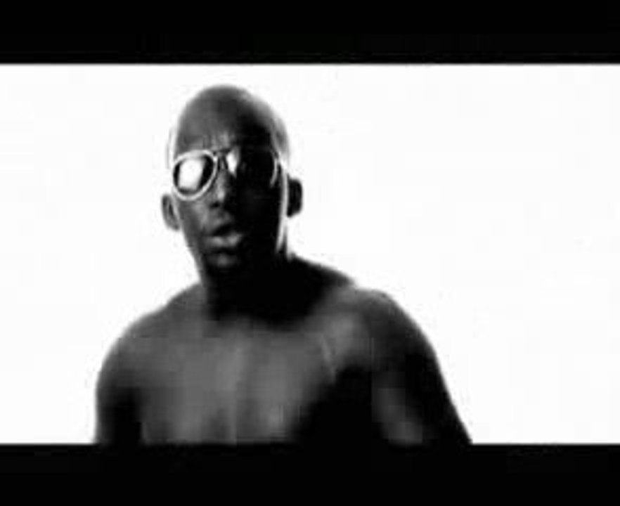 Tairo feat. Yayouss t'es pas de taille