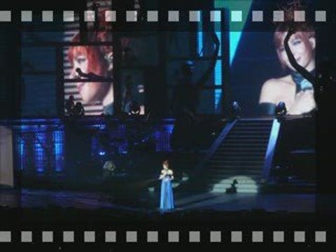 Montage photo Mylène Farmer en concert Douai 2009