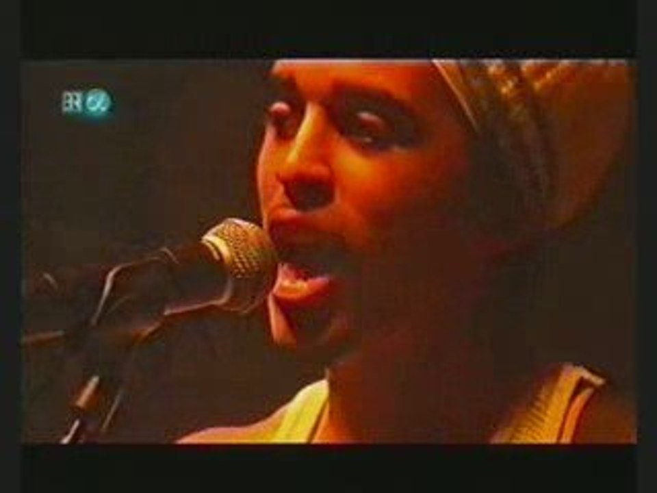 patrice [live] at the chiemsee reggae summer"up in my room"