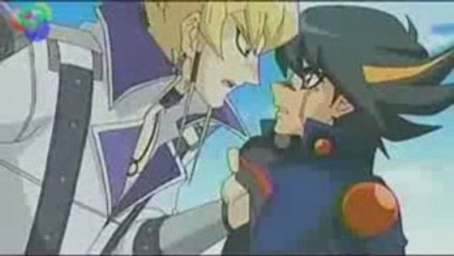 Jack Atlus cogne tout le monde !!! 5D's délire