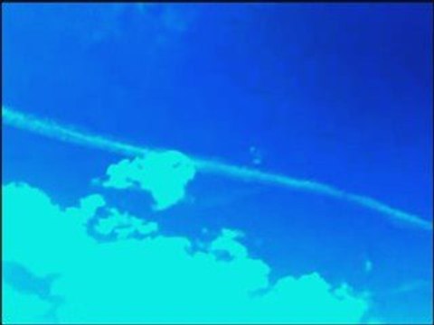 UFO Probe near Chemtrails June 18 2009 Idaho Video