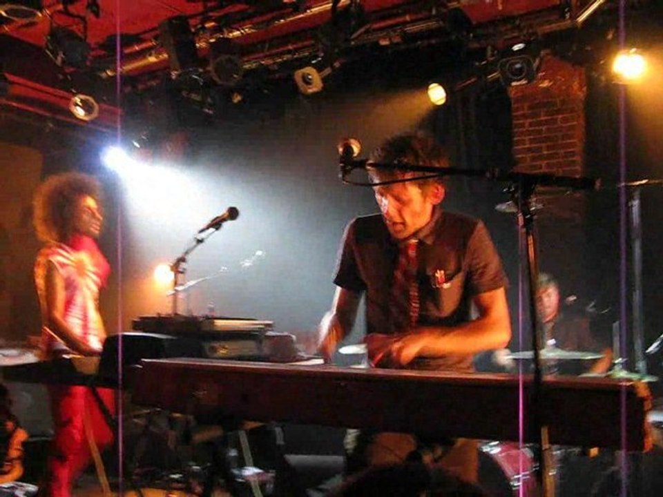 General Elektriks @ Maroquinerie | 30.04.09 - Little Lady