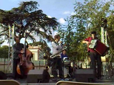 PULCINELLA - FETE DE LA MUSIQUE 2009 TOURNEFEUILLE