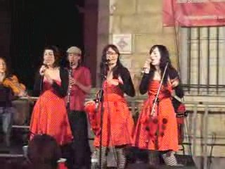 LES SOEURS MOUSTACHE et l'Orchestre de la Lune : Ma Valise