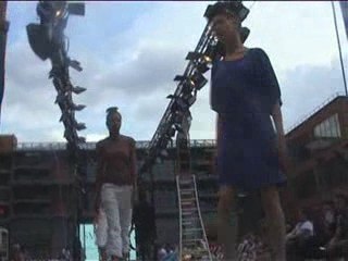 DEFILE ESMOD LYON 2009 partie1