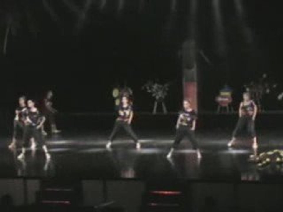 Au Nom de la danse - Gala juin 2009 - Street