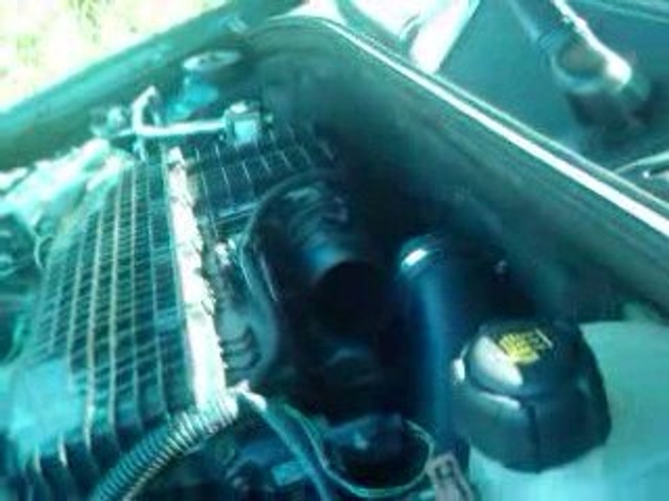 Clio 2 dCi 80 - Boite à air enlevée