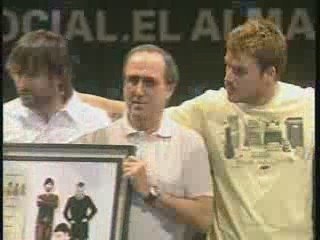 Tres discos de platino para El Canto Del Loco