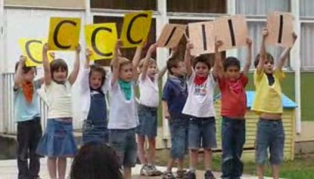 Kermesse 2008-2009 Maternelle Grande Section Colombière P2
