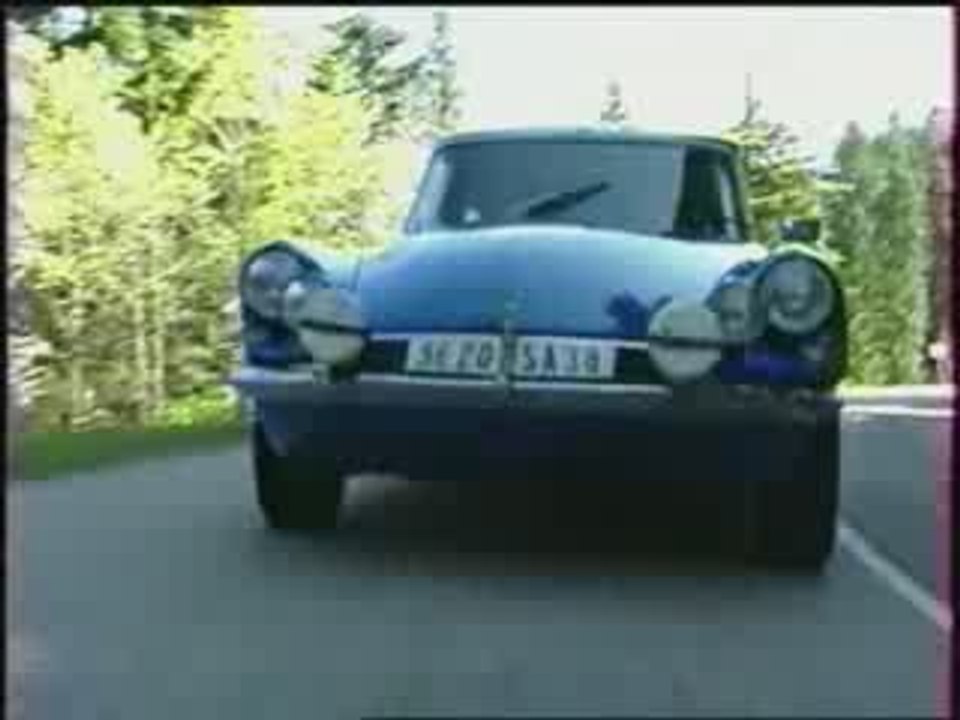 rallye CITROEN DS MAXI.