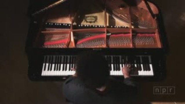 Jazz Pianist Eric Lewis