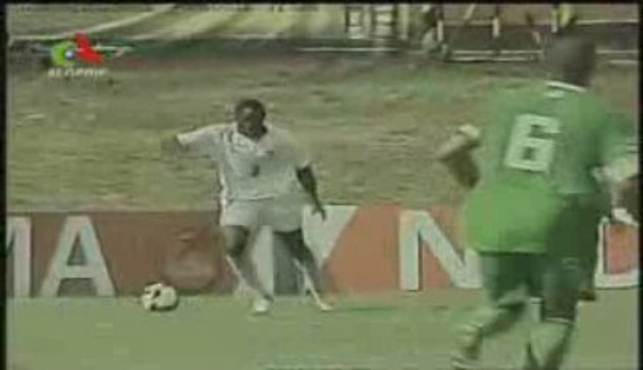 Algéria 2 Zambia 0 Les " Fennecs " jouent et... gagnent !