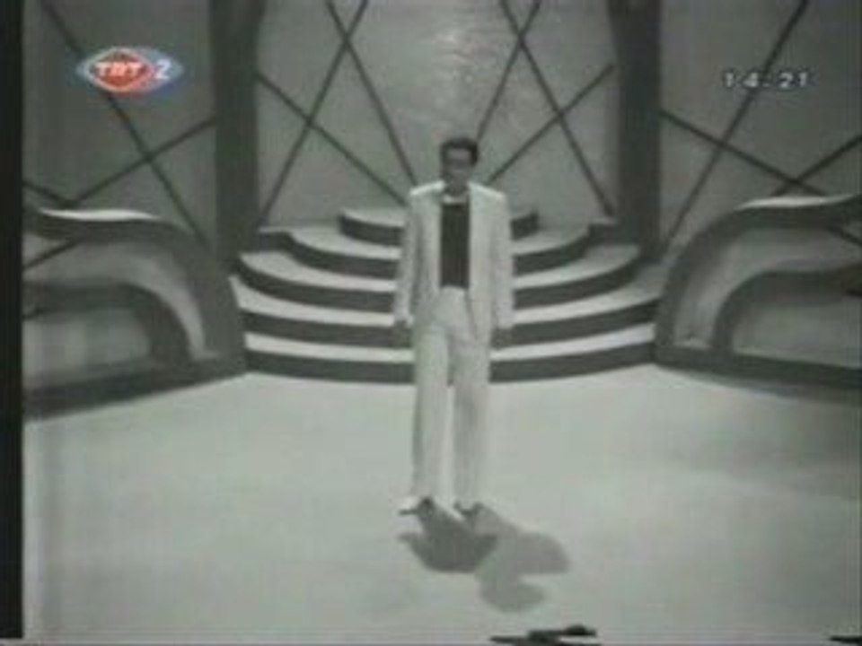 İlhan İrem-Sensiz de Yaşanır (işte Hayat)